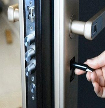 临湘开锁 临湘开锁公司开修指纹锁